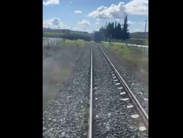 «Να τεθούν σε διαθεσιμότητα οι διοικούντες»: Σωματείο μηχανοδηγών κατά της Hellenic Train