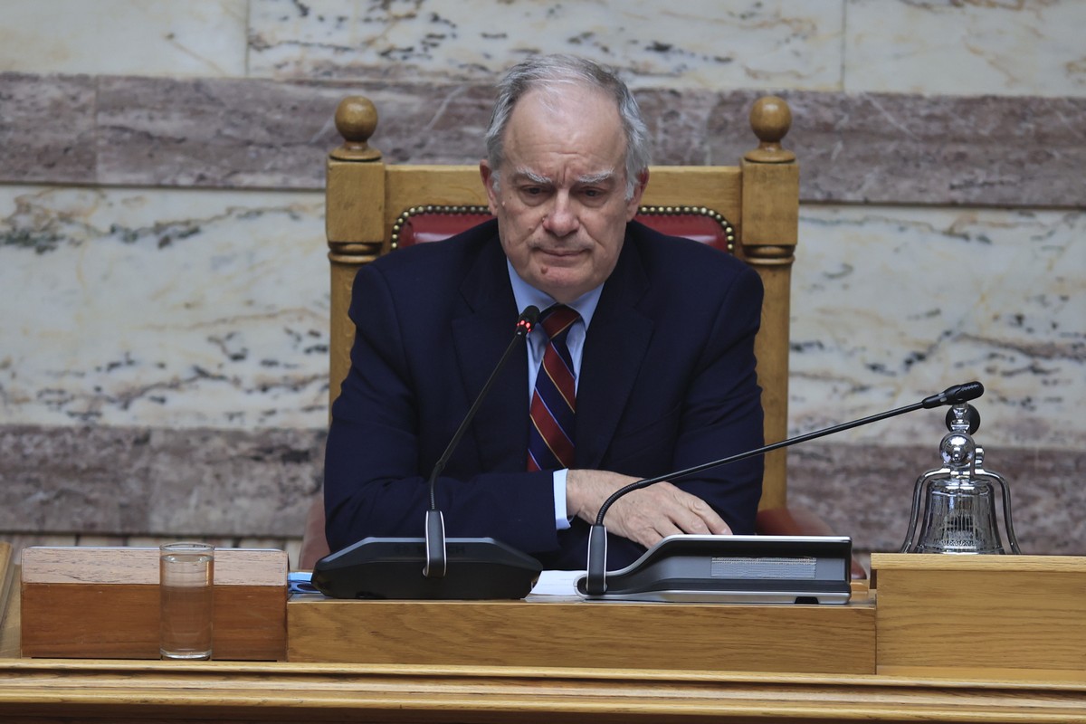 Μέχρι τις 03:00 το ξημέρωμα οι ομιλίες στη Βουλή