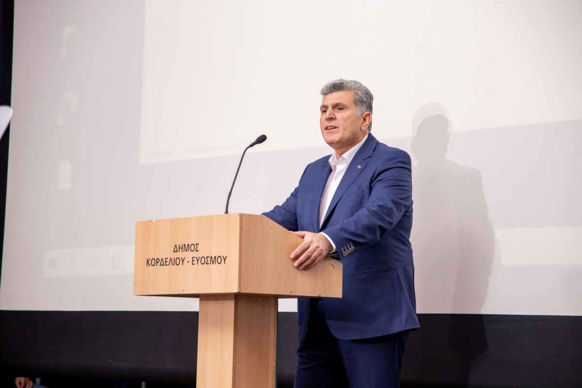 Λ. Αλεξανδρίδης στον FLASH: Δεν πήραμε κανένα από τα 17 σχολεία ΣΔΙΤ που γίνονται στην Περιφέρεια Κεντρικής Μακεδονίας (AUDIO)