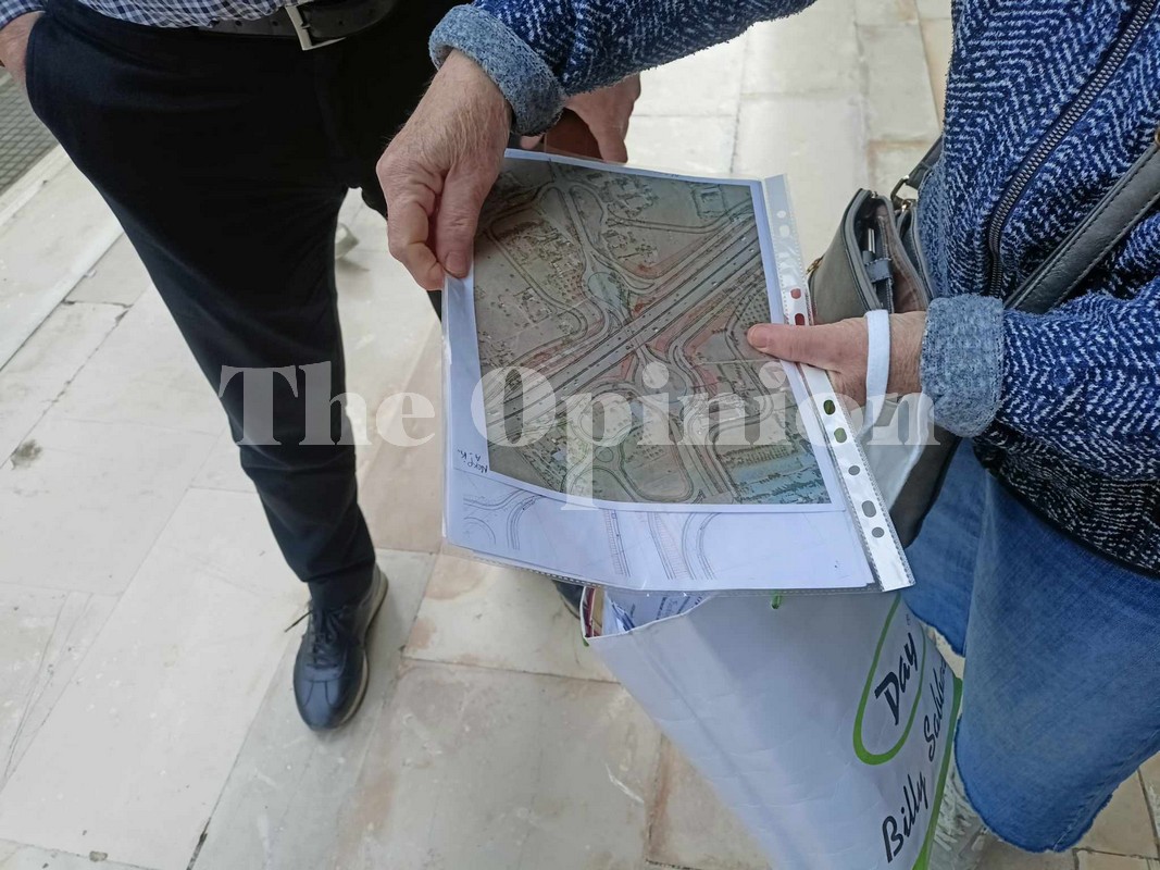 FlyOver: Αναβλήθηκε η δίκη για τις απαλλοτριώσεις- «Μας κλέβουν την περιουσία» (VIDEO)