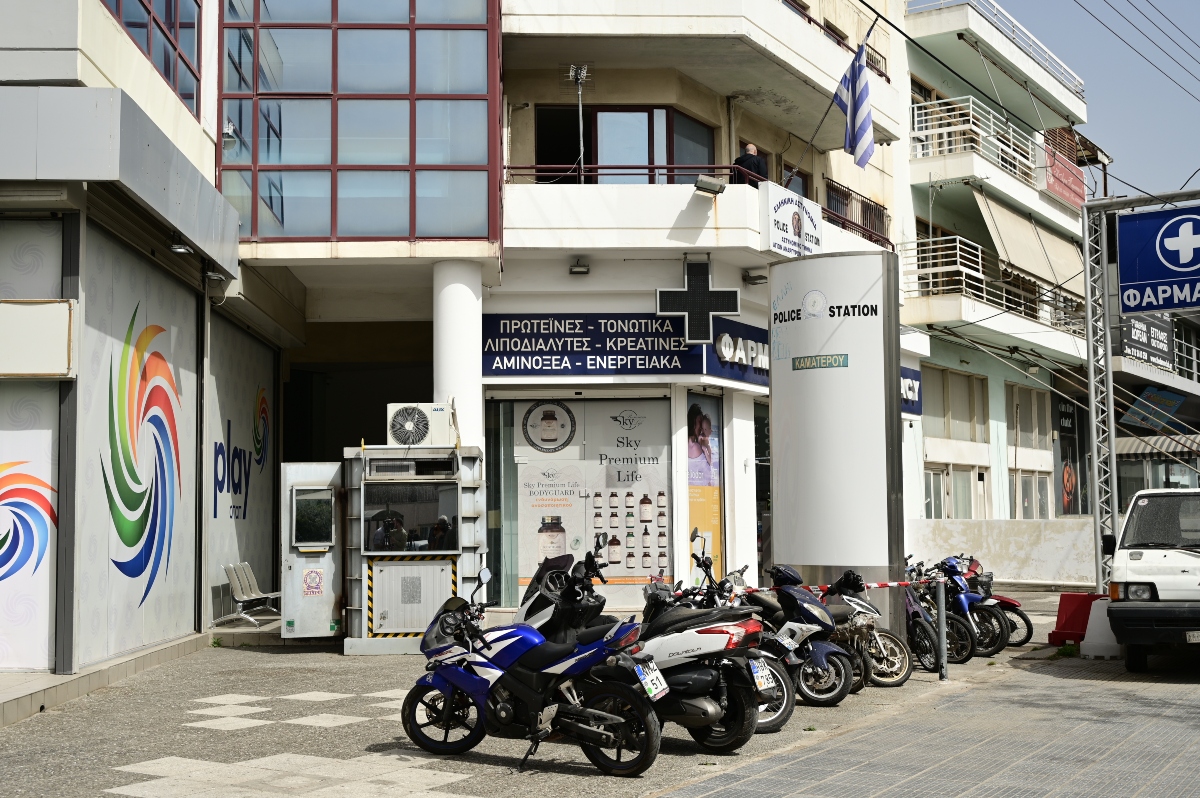 Πρ. Αστυνομικών Θεσσαλονίκης: «Αδειάζουν» τα Τμήματα Ασφαλείας – Τα κενά που αποκαλύπτει η νέα γυναικοκτονία