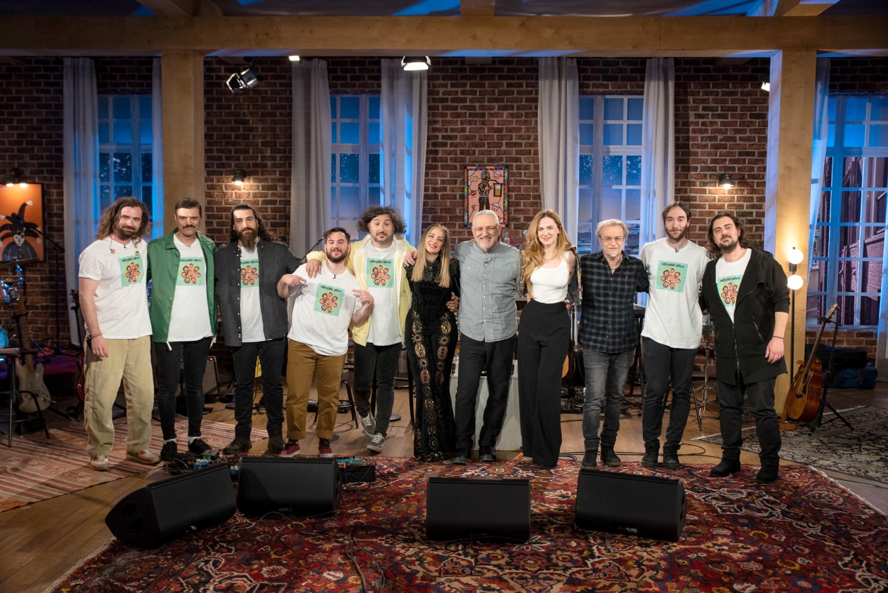 «Μουσικό Κουτί»: Το συγκινητικό τέλος της εκπομπής – Οι εμφανίσεις που ξεχώρισαν μέσα στα χρόνια (VIDEO)