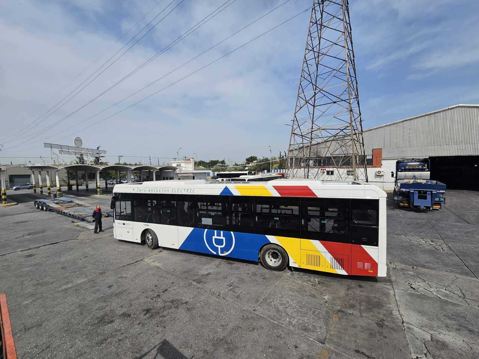 Εντός Μαΐου μπαίνουν στην κυκλοφορία τα ηλεκτρικά λεωφορεία – Σε ποιες γραμμές κάνουν «πρεμιέρα»