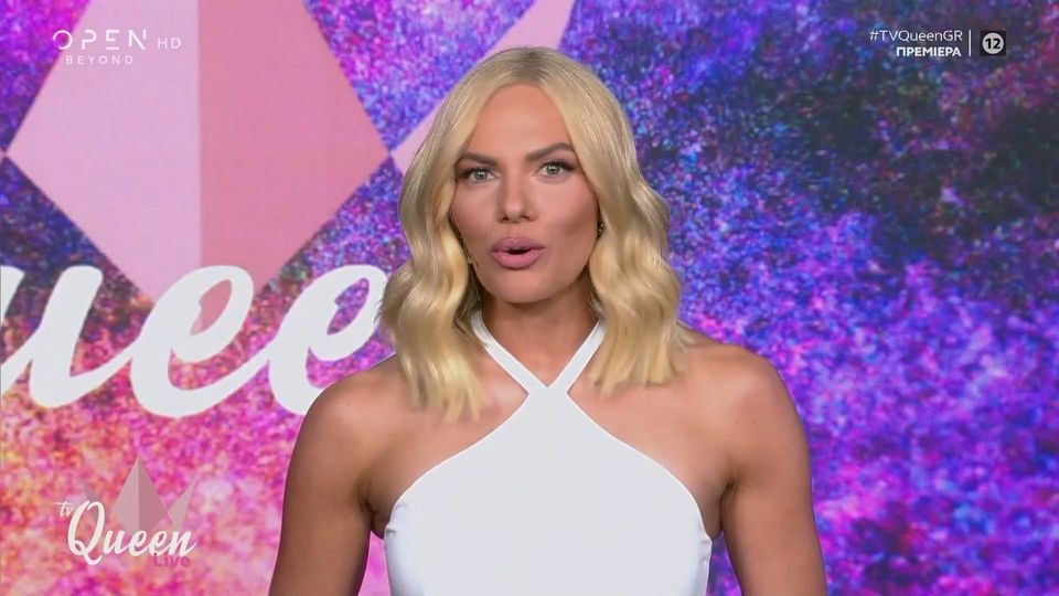 Πρεμιέρα για το «TV Queen»: Η πρώτη εικόνα από το πλατό, η «Μενεγάκη των Σερρών» και οι αντιδράσεις από το Twitter (VIDEO)