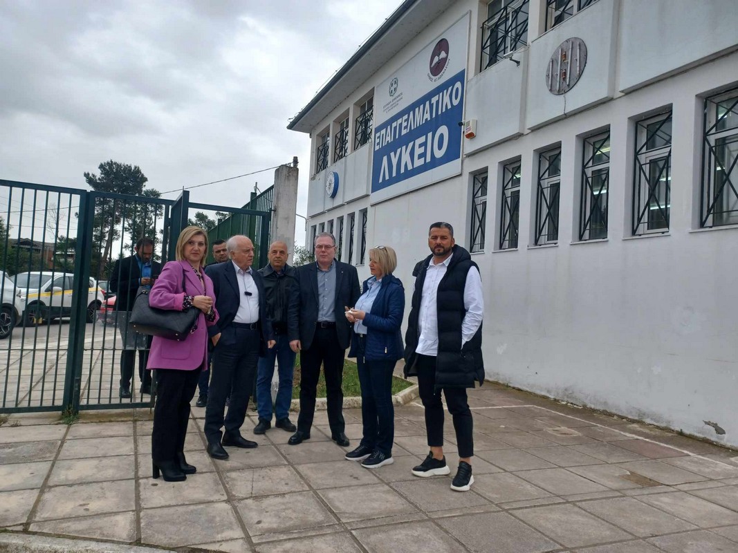 Σχολεία του δήμου Χαλκηδόνος επισκέφτηκε ο Γ.Γ. Επαγγελματικής Εκπαίδευσης