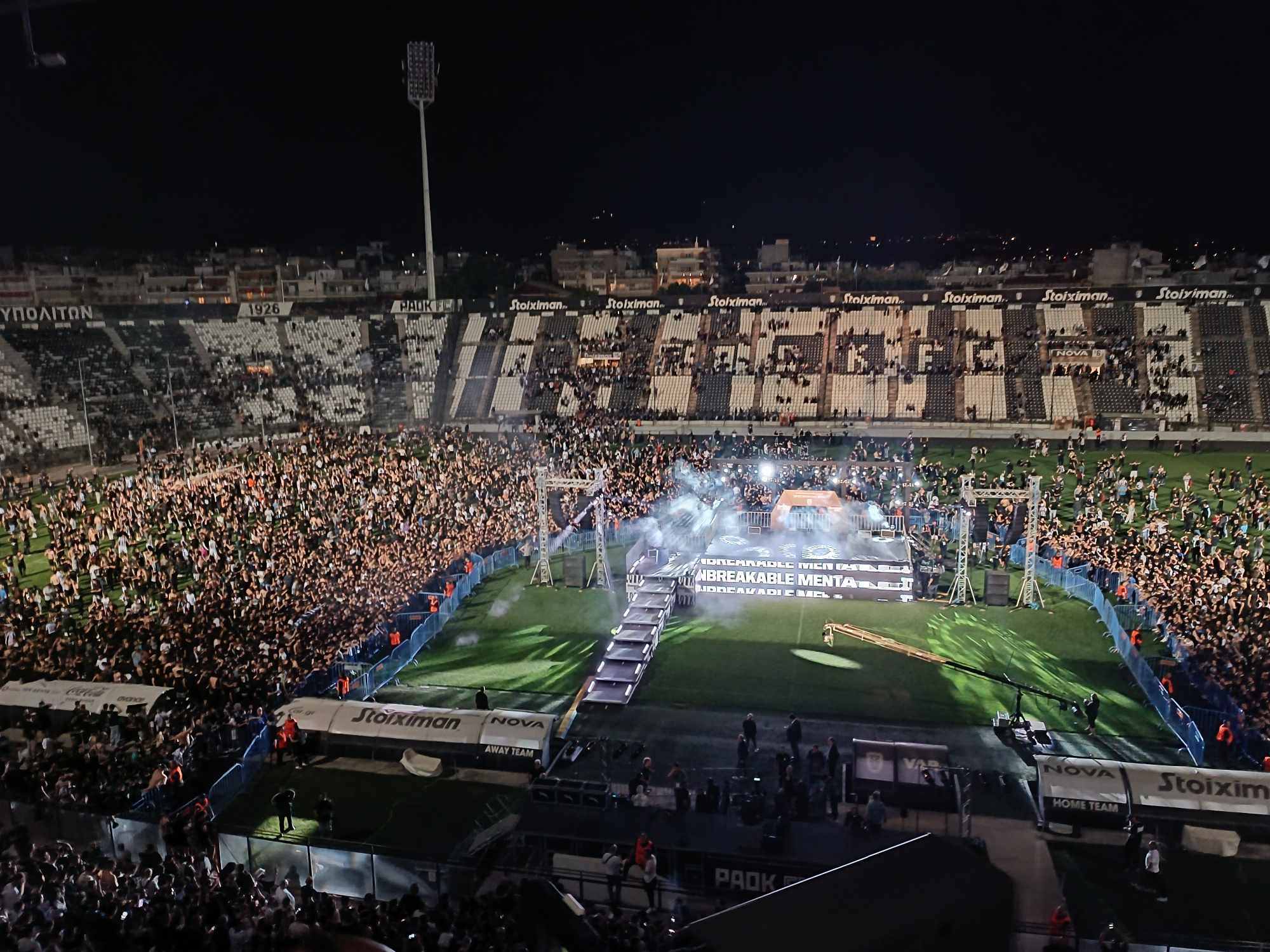 ΠΑΟΚ: Άνοιξαν οι θύρες της Τούμπας- Κάλεσμα της ΠΑΕ- Αυξάνεται συνεχώς ο κόσμος(ΦΩΤΟ)