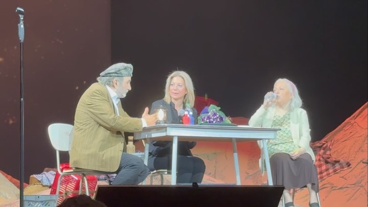 Καθηλωτική η Μαρία Καρυστιανού στον Λάκη Λαζόπουλο (VIDEO)