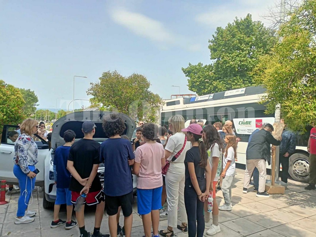 Λεωφορείο υδρογόνου για πρώτη φορά στη Θεσσαλονίκη (ΦΩΤΟ)
