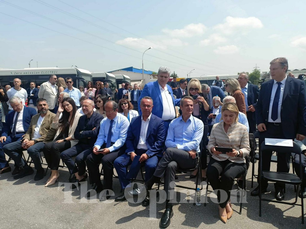 Μητσοτάκης από Σταυρούπολη: «Εώς το τέλος Ιουνίου αντικαθίσταται το 30% του στόλου του ΟΑΣΘ – Η ηλεκτροκίνηση είναι το μέλλον» (ΦΩΤΟ)