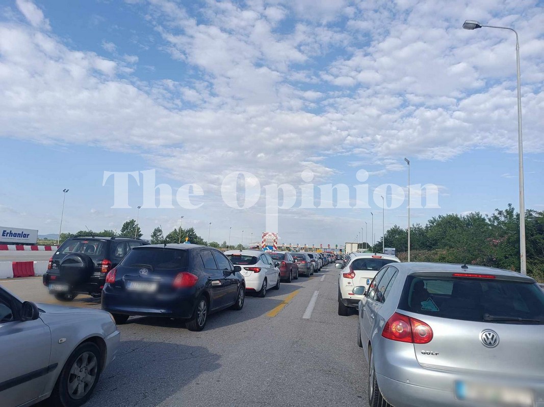 «Έμφραγμα» στα Μάλγαρα – Χάλασε φορτηγό (ΧΑΡΤΗΣ)