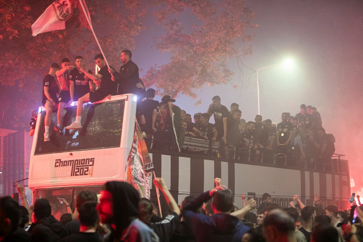 ΠΑΟΚ: Η τρέλα για το πρωτάθλημα έφερε το δικό του «Ζάρι» (VIDEO)