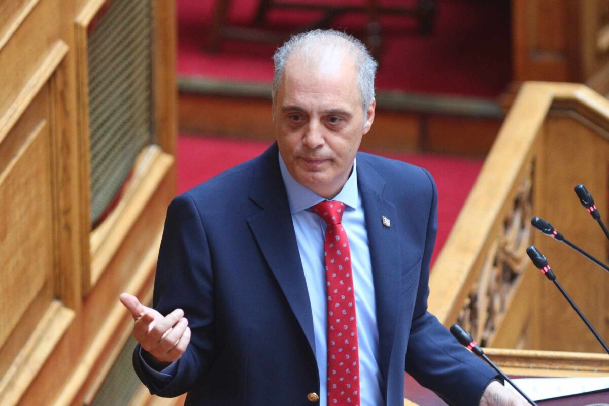 Απέχει και η Ελληνική Λύση από την ορκωμοσία Τασούλα