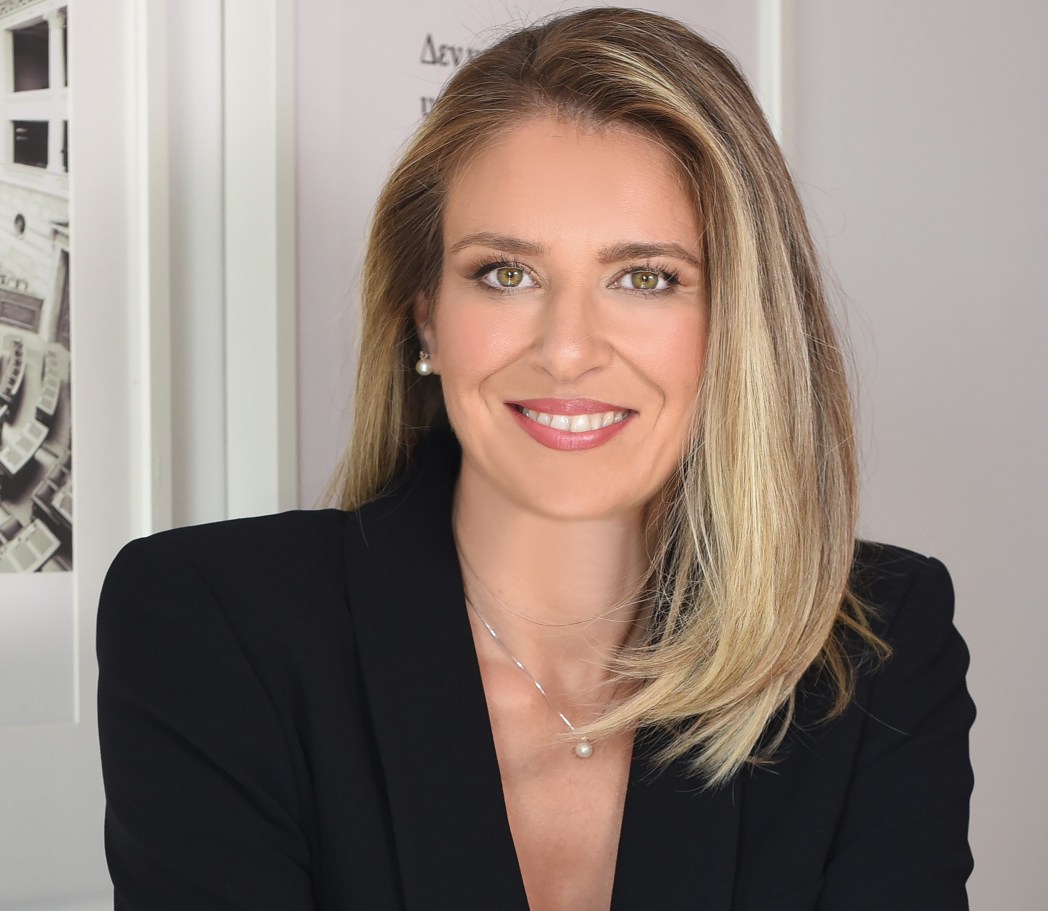 Υφυπουργός Εργασίας και Κοινωνικής Ασφάλισης η Άννα Ευθυμίου