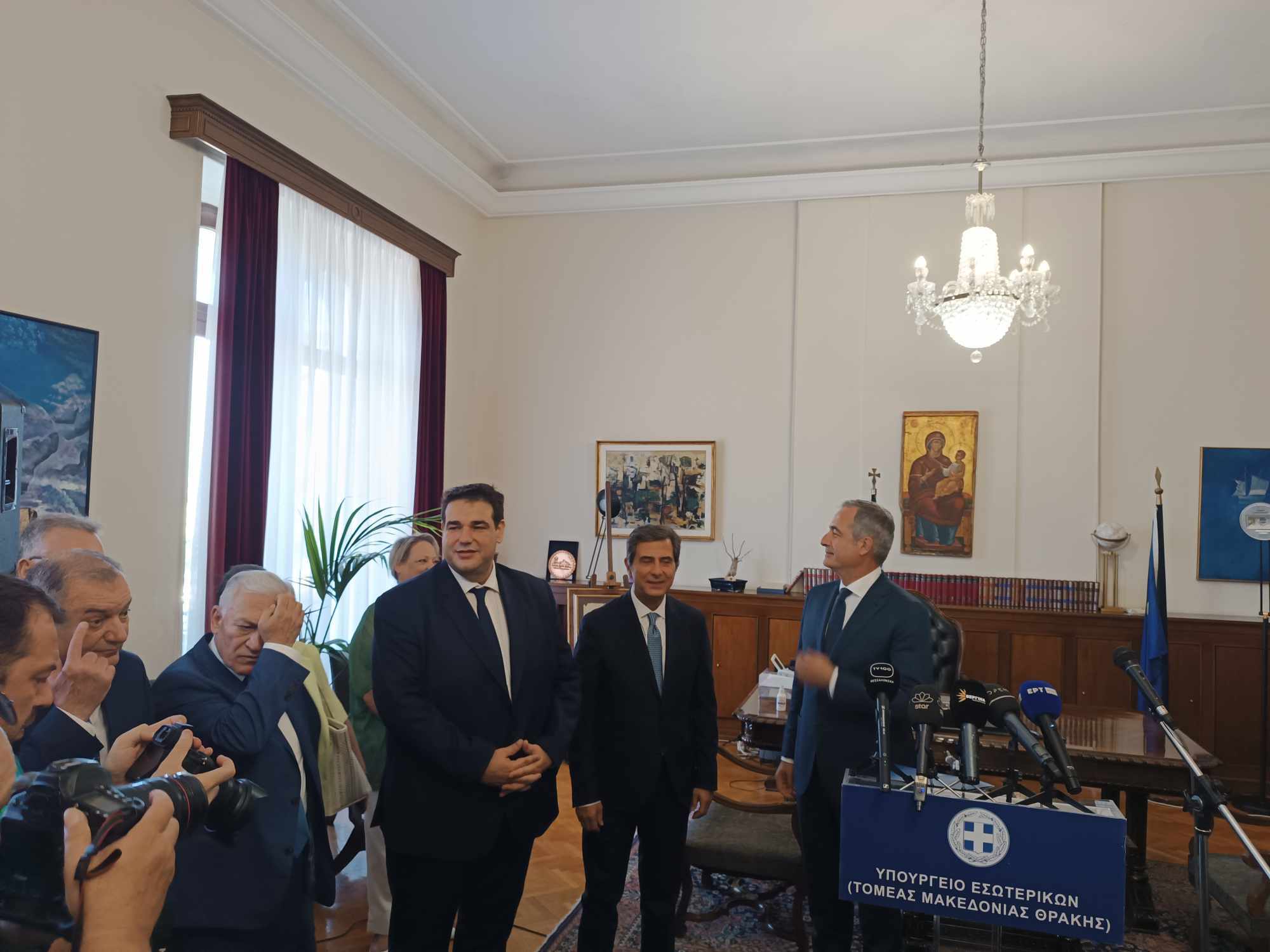 Αλλαγή σκυτάλης στο ΥΜΑΘ – Ανέλαβε καθήκοντα ο Γκιουλέκας