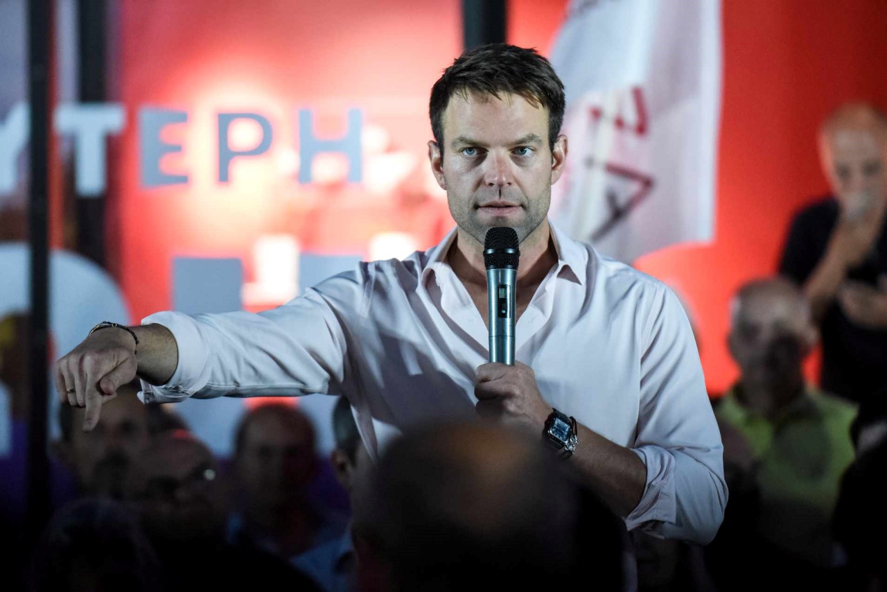 Κασσελάκης: «Θα πάρω τη σκούπα και θα καθαρίσω το σάπιο πολιτικό σύστημα»