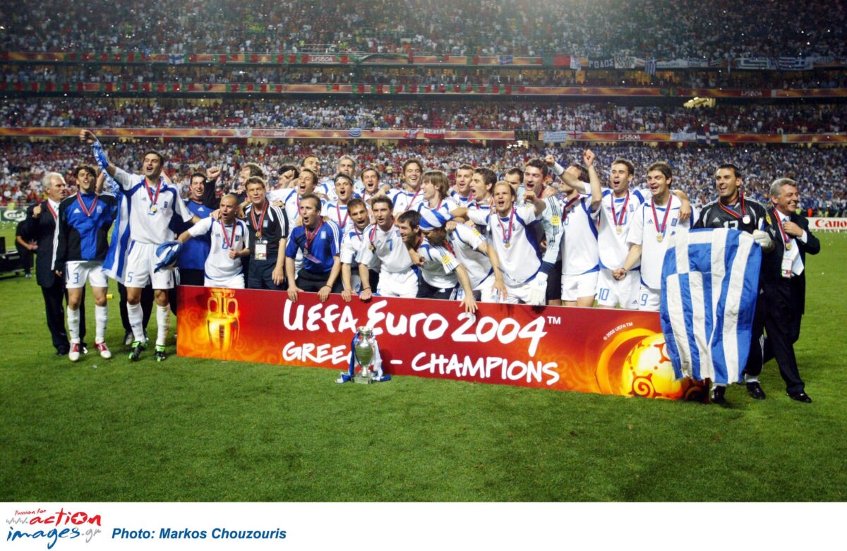 Οι ήρωες παίζουν σαν Έλληνες- 20 χρόνια από το έπος της Ελλάδας (VIDEO)