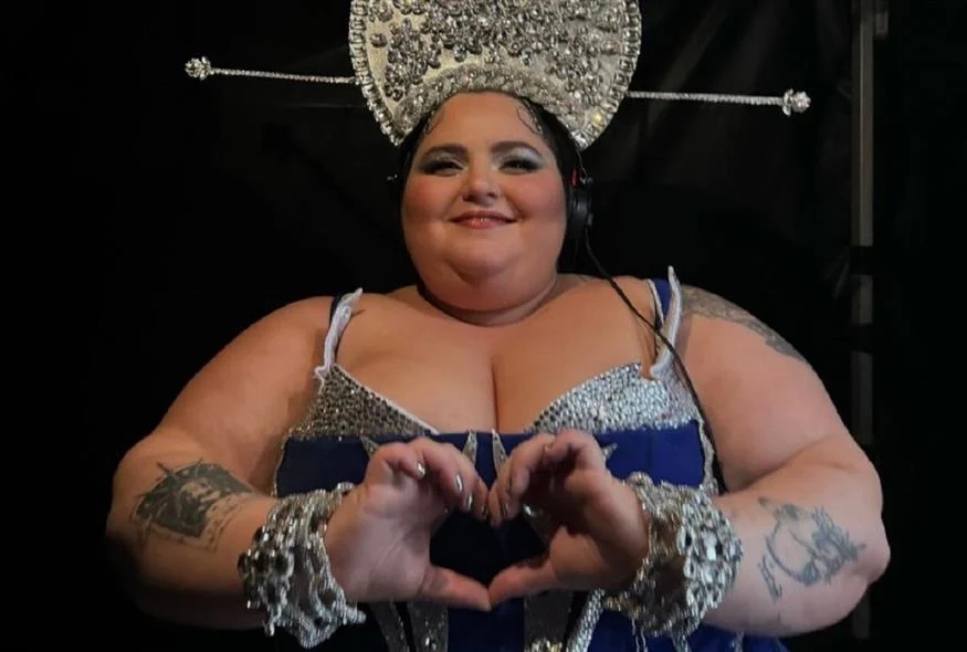 Ολυμπιακοί Αγώνες: Απειλούν τη DJ της τελετής έναρξης με βιασμό και βασανιστήρια – Καταθέτει μήνυση