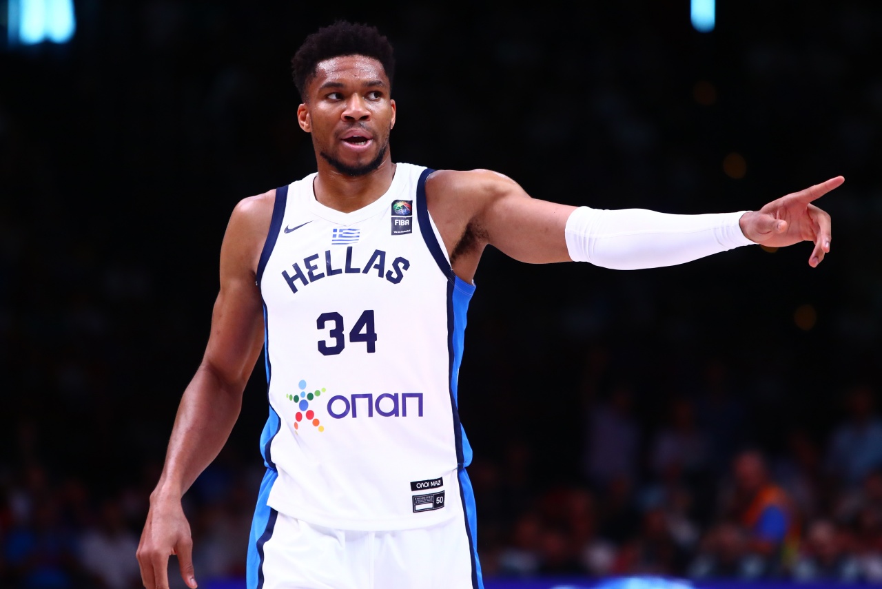 Γιάννης Αντετοκούνμπο: Ευχήθηκε στη Mariah για τα γενέθλια της