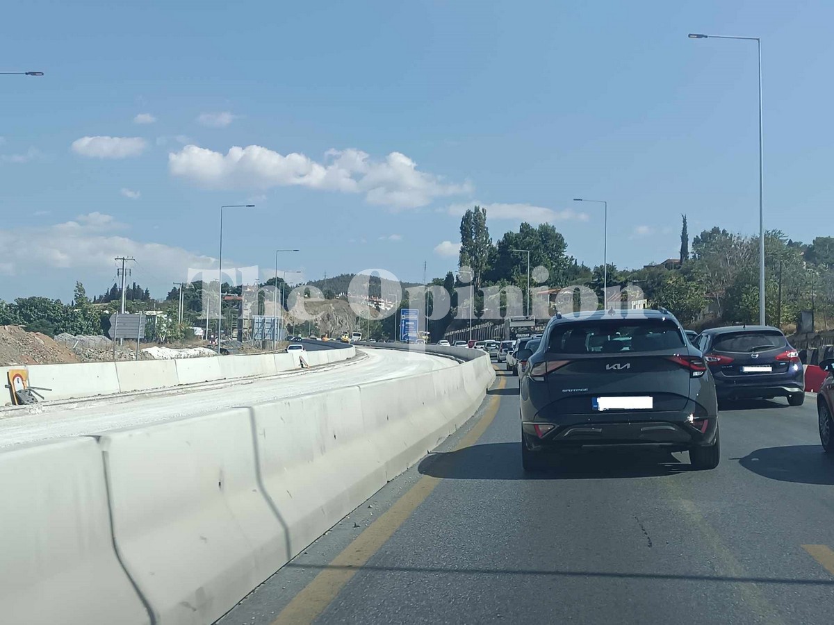 Θεσσαλονίκη: Ο «Γολγοθάς» ασθενοφόρου στον Περιφερειακό (VIDEO)