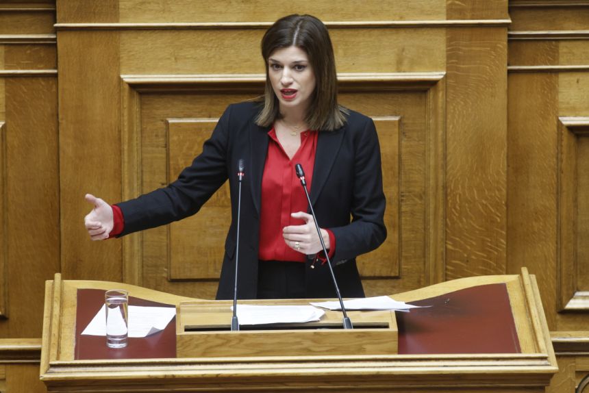 Ύβρεις και χυδαίες επιθέσεις από υποστηρικτές Κασσελάκη καταγγέλλει η Κατερίνα Νοτοπούλου