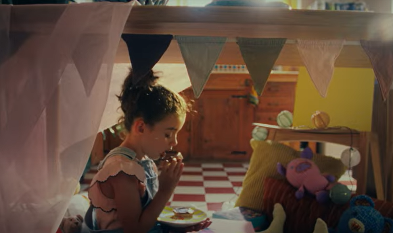 Ένα άστοχο σποτάκι δεν θεωρείται «ασπίδα» για τα παιδιά, Υπουργείο Υγείας  (VIDEO)