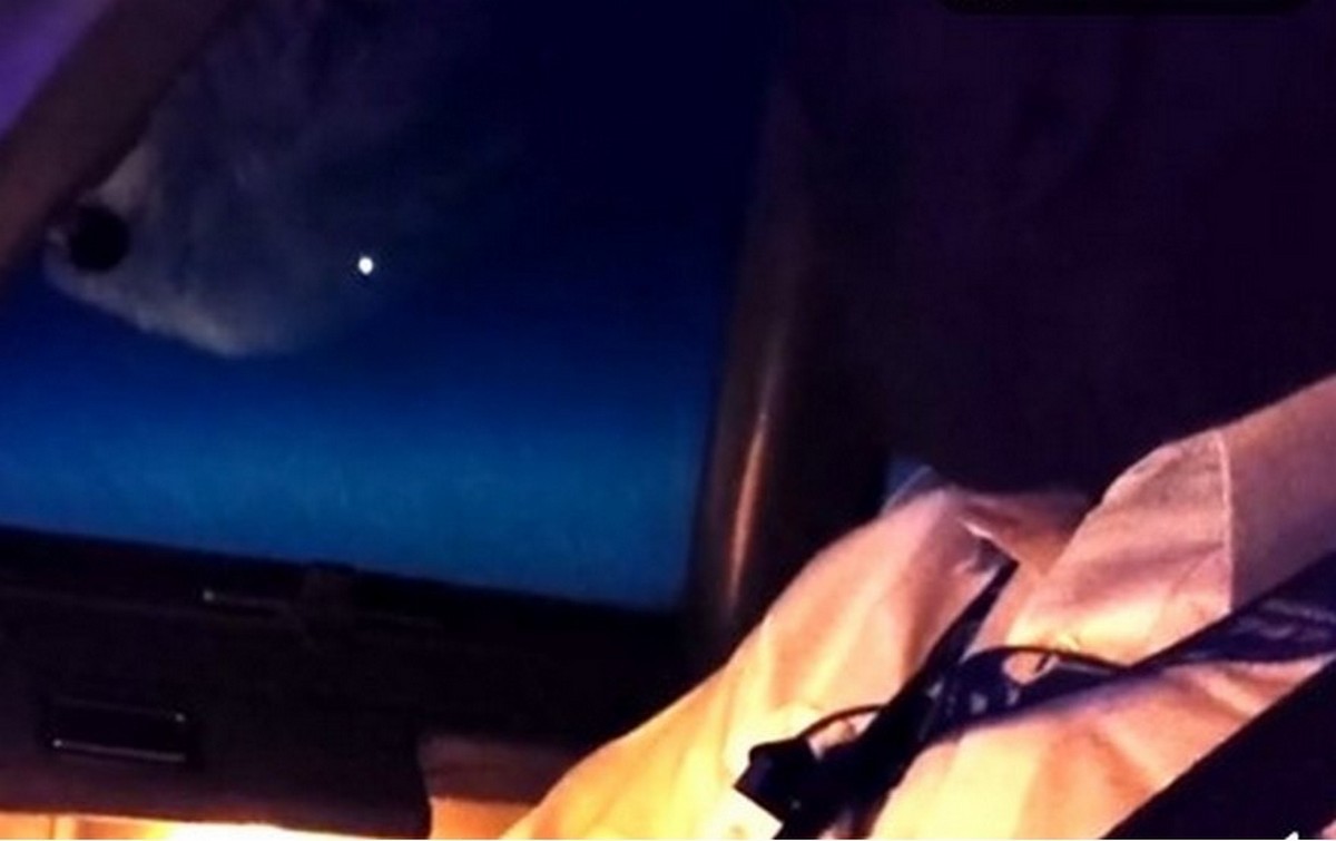 Πιλότοι κατέγραψαν UFO – «Μας κράτησαν ξύπνιους» (VIDEO)