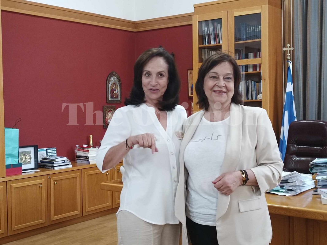 Η έκπληξη της Διαμαντοπούλου στην Αράπογλου (ΦΩΤΟ)