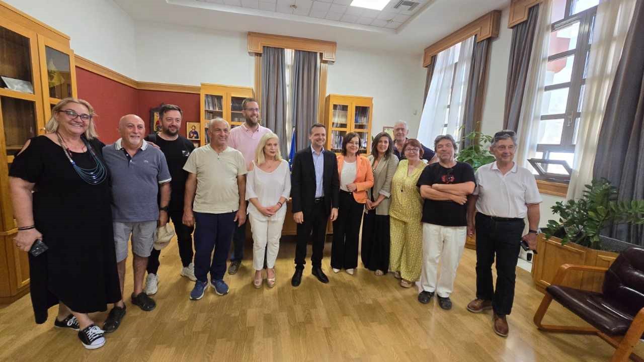 Στη Θεσσαλονίκη ο Χάρης Δούκας – Καλαμαριά, ΟΑΣΘ και ΔΕΘ στο επίκεντρο των συναντήσεών του