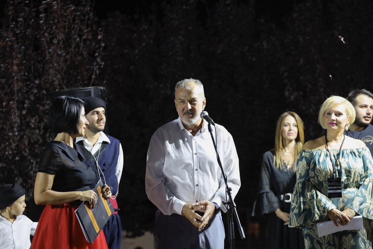 11η Γιορτή Τσικουδιάς στο Ωραιόκαστρο με χορούς και κρητικά  εδέσματα (ΦΩΤΟ)