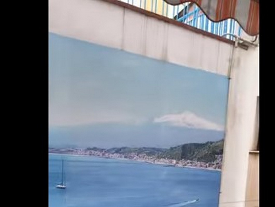 Της «πούλησαν» δωμάτιο με θέα – Η πραγματικότητα όμως ήταν πολύ διαφορετική (VIDEO)