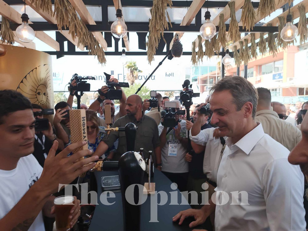 Η παγωμένη μπύρα, οι μικροί αθλητές και το εντυπωσιακό πάρκο – Τα παρασκήνια της βόλτας Μητσοτάκη στην 88η ΔΕΘ (ΦΩΤΟ-VIDEO)