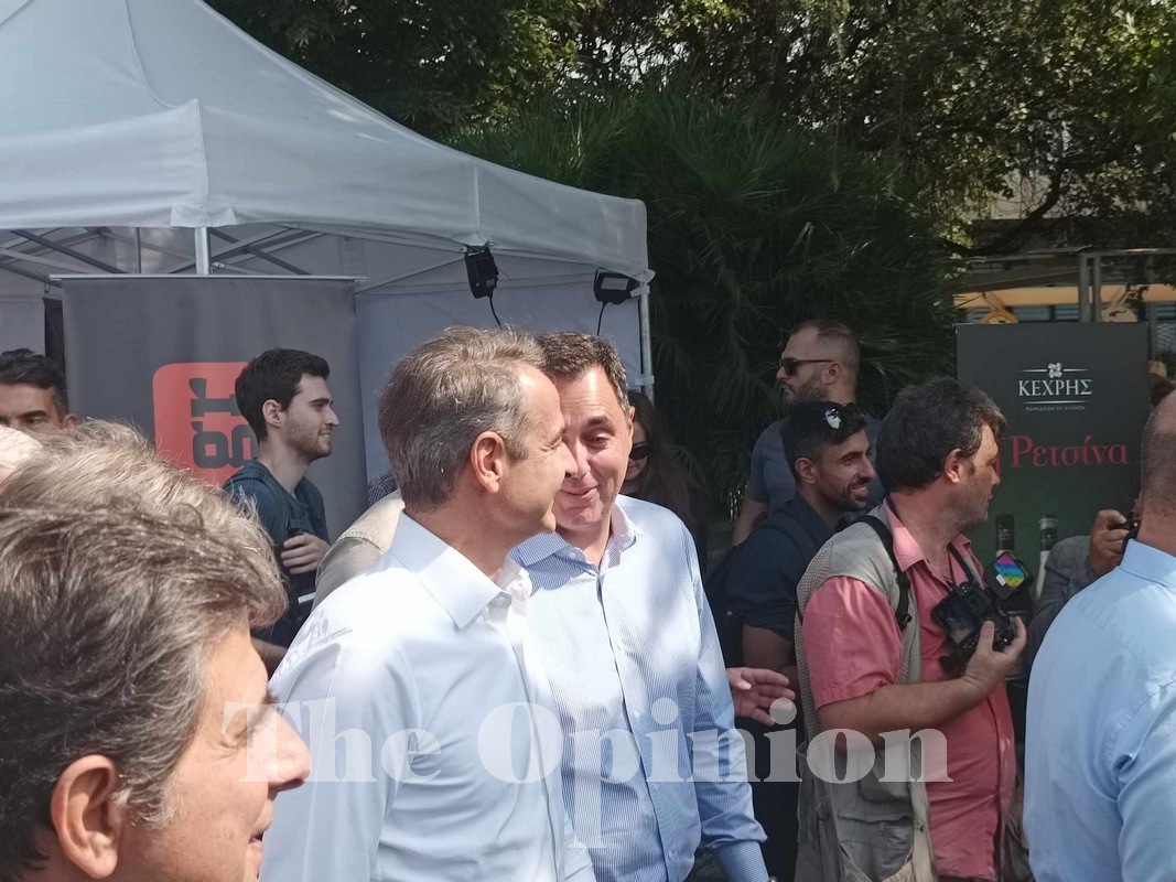 Η παγωμένη μπύρα, οι μικροί αθλητές και το εντυπωσιακό πάρκο – Τα παρασκήνια της βόλτας Μητσοτάκη στην 88η ΔΕΘ (ΦΩΤΟ-VIDEO)