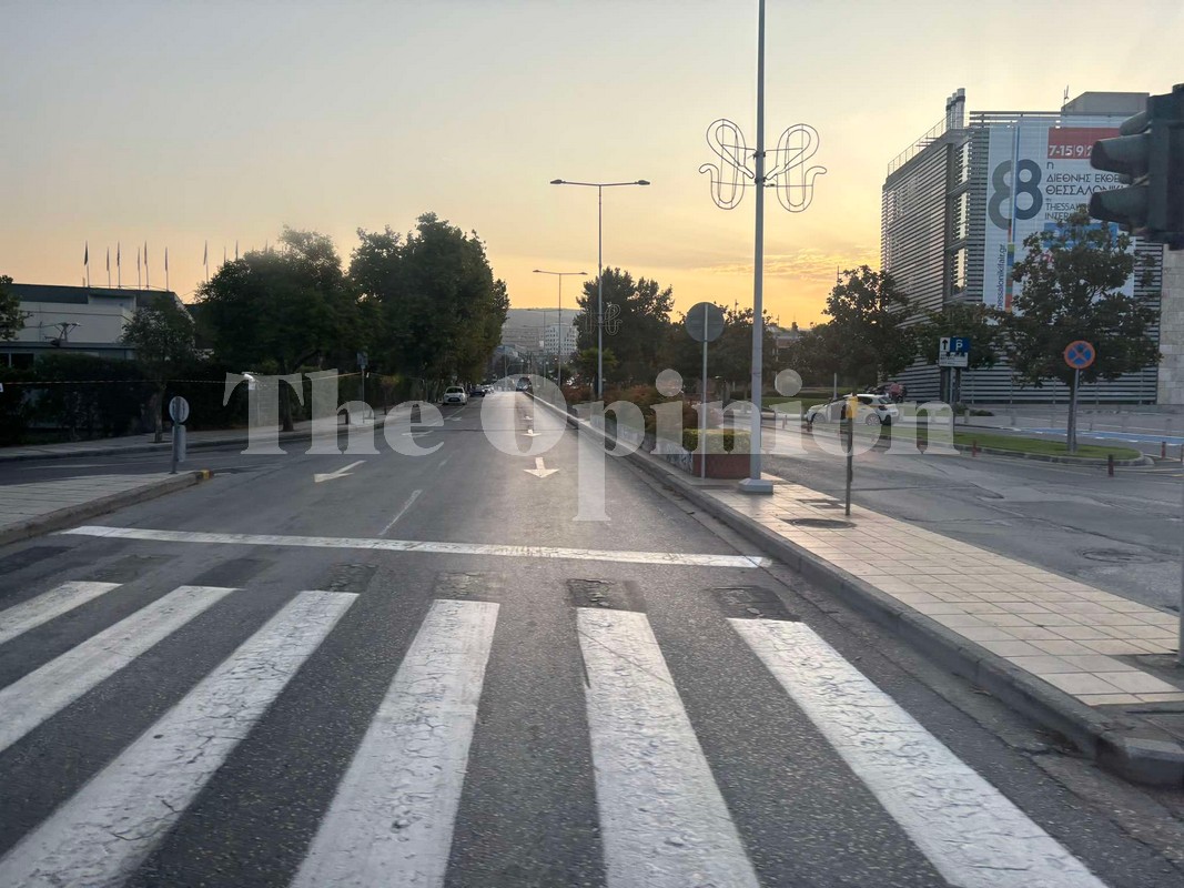 Προσοχή! Γερανοί της Τροχαίας «σηκώνουν» αυτοκίνητα λόγω ΔΕΘ – Σε ισχύ απαγόρευση στάθμευσης (ΦΩΤΟ)