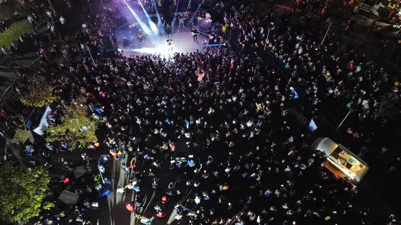 Με απόλυτη επιτυχία στέφθηκε η πρώτη «Λευκή Νύχτα» στο δήμο Παύλου Μελά