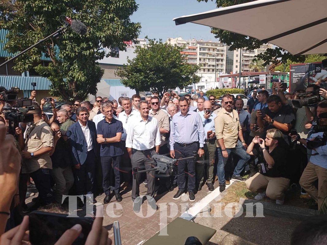 Η παγωμένη μπύρα, οι μικροί αθλητές και το εντυπωσιακό πάρκο – Τα παρασκήνια της βόλτας Μητσοτάκη στην 88η ΔΕΘ (ΦΩΤΟ-VIDEO)