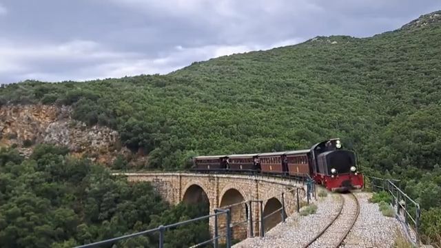 Ατύχημα με το τρένο στο Πήλιο – Πώς μεταφέρθηκαν οι επιβάτες