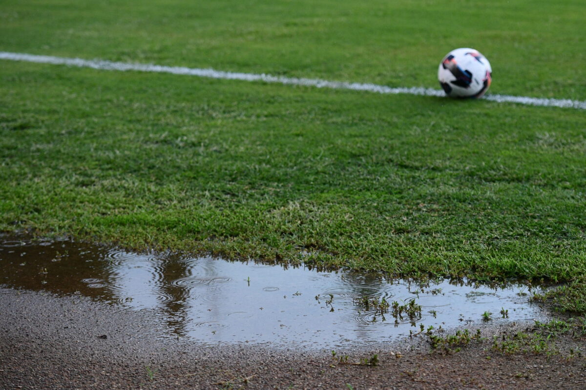 Unfair ή έξυπνο; – Το πιο περίεργο γκολ μπήκε στα τοπικά της Θεσσαλονίκης (VIDEO)