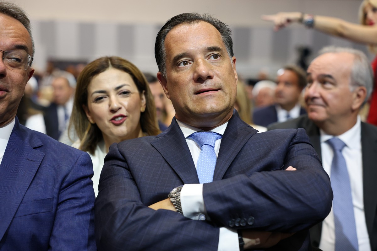 Άδωνις υπέρ Πορτοσάλτε