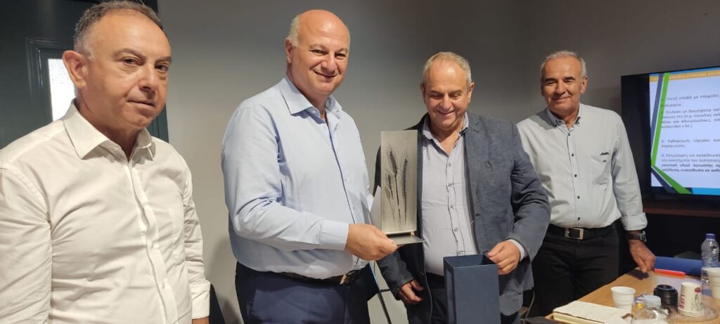 Κ. Τσιάρας: «Μέσω της έρευνας ενισχύουμε τα συγκριτικά πλεονεκτήματα της Ελλάδας στον πρωτογενή τομέα» (ΦΩΤΟ)