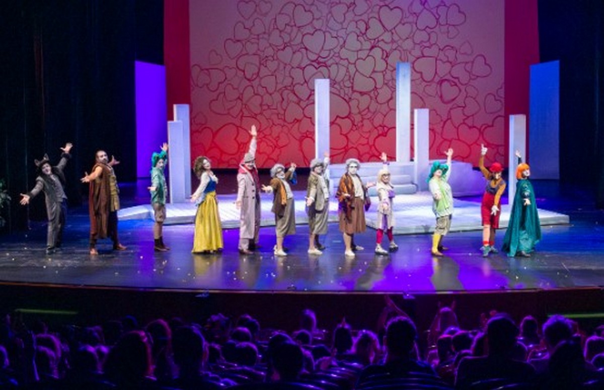 «Fake Newsical. Παρ@μυθομπερδέματα!»: Μια απολαυστική & άκρως εκπαιδευτική παράσταση!