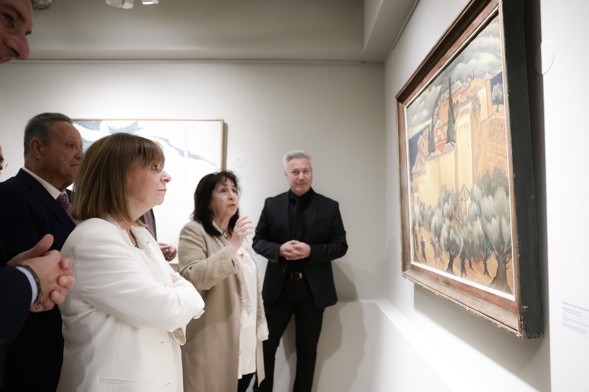 Θεσσαλονίκη: Την έκθεση «Εικαστικό ταξίδι στο Άγιον Όρος» εγκαινίασε στην Αγιορειτική Εστία η ΠτΔ (ΦΩΤΟ)