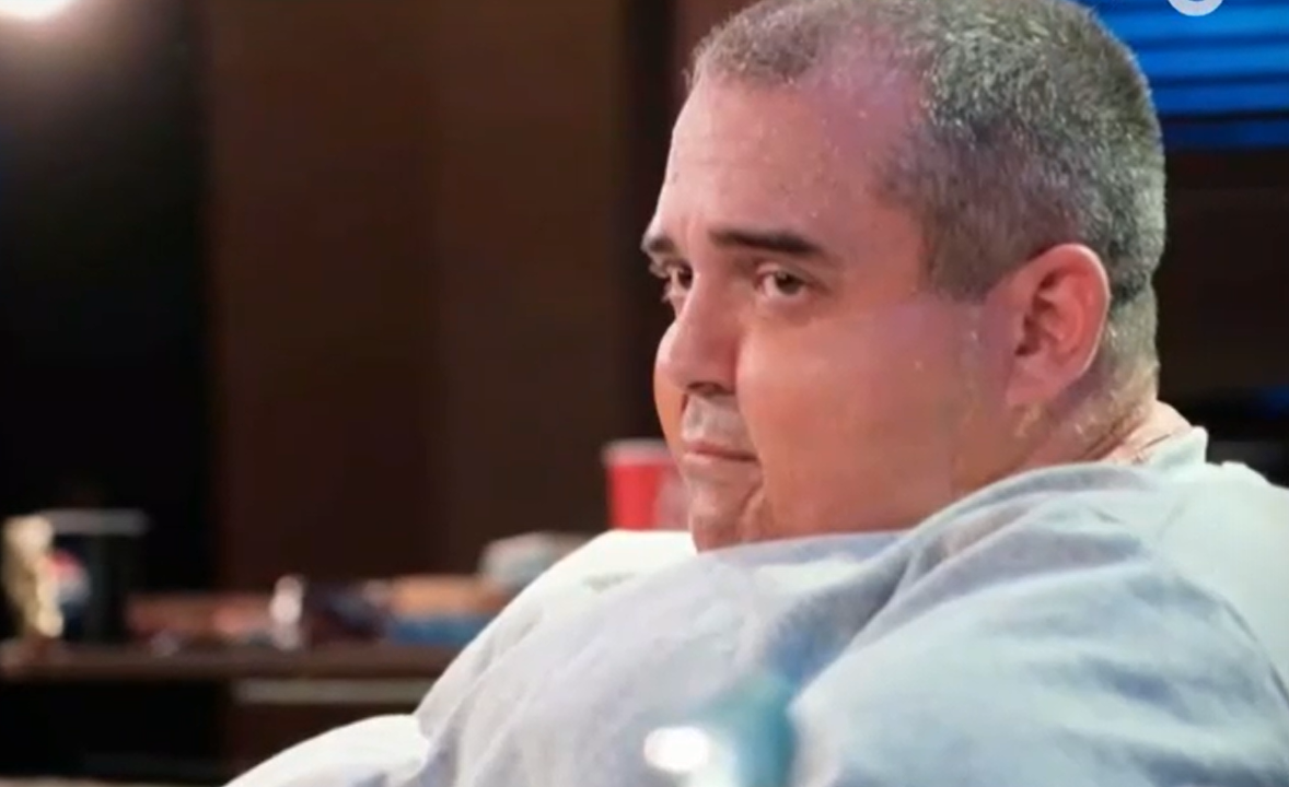 Αγνώριστoς έγινε ο Πυγμαλίων Δαδακαρίδης για τις ανάγκες τις νέας του θεατρικής παράστασης (VIDEO)