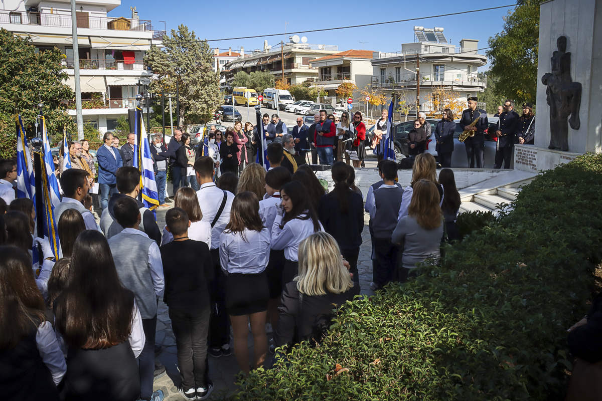 Δ. Νεάπολης-Συκεών: Τιμά την επέτειο απελευθέρωσης της Θεσσαλονίκης από τους Γερμανούς κατακτητές (ΦΩΤΟ)