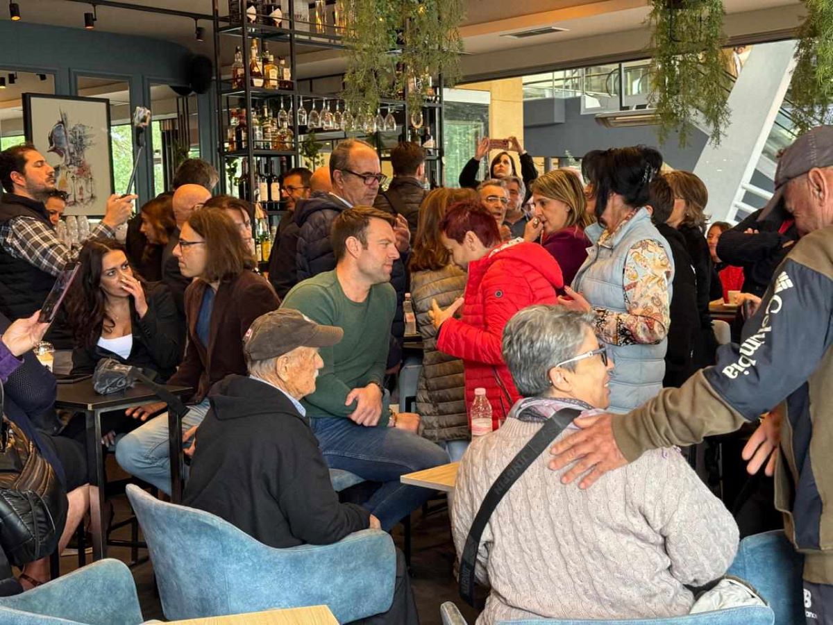 Κασσελάκης από Καστοριά: «Δεν θα σας προδώσω ποτέ» (ΦΩΤΟ+VIDEO)