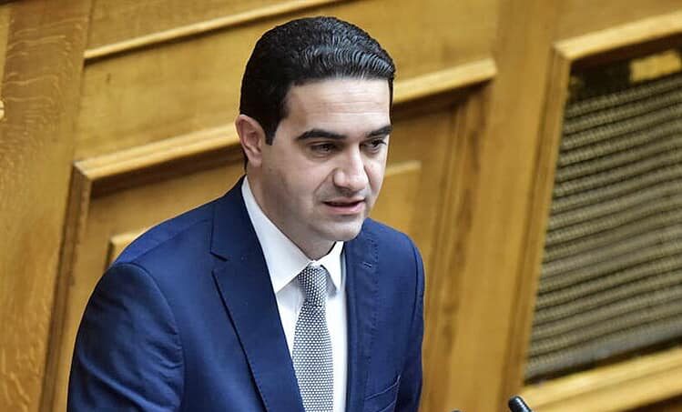 Το ΠΑΣΟΚ δεν δίνει “πράσινο φως” στην απαξίωση της στρατιωτικής περίθαλψης