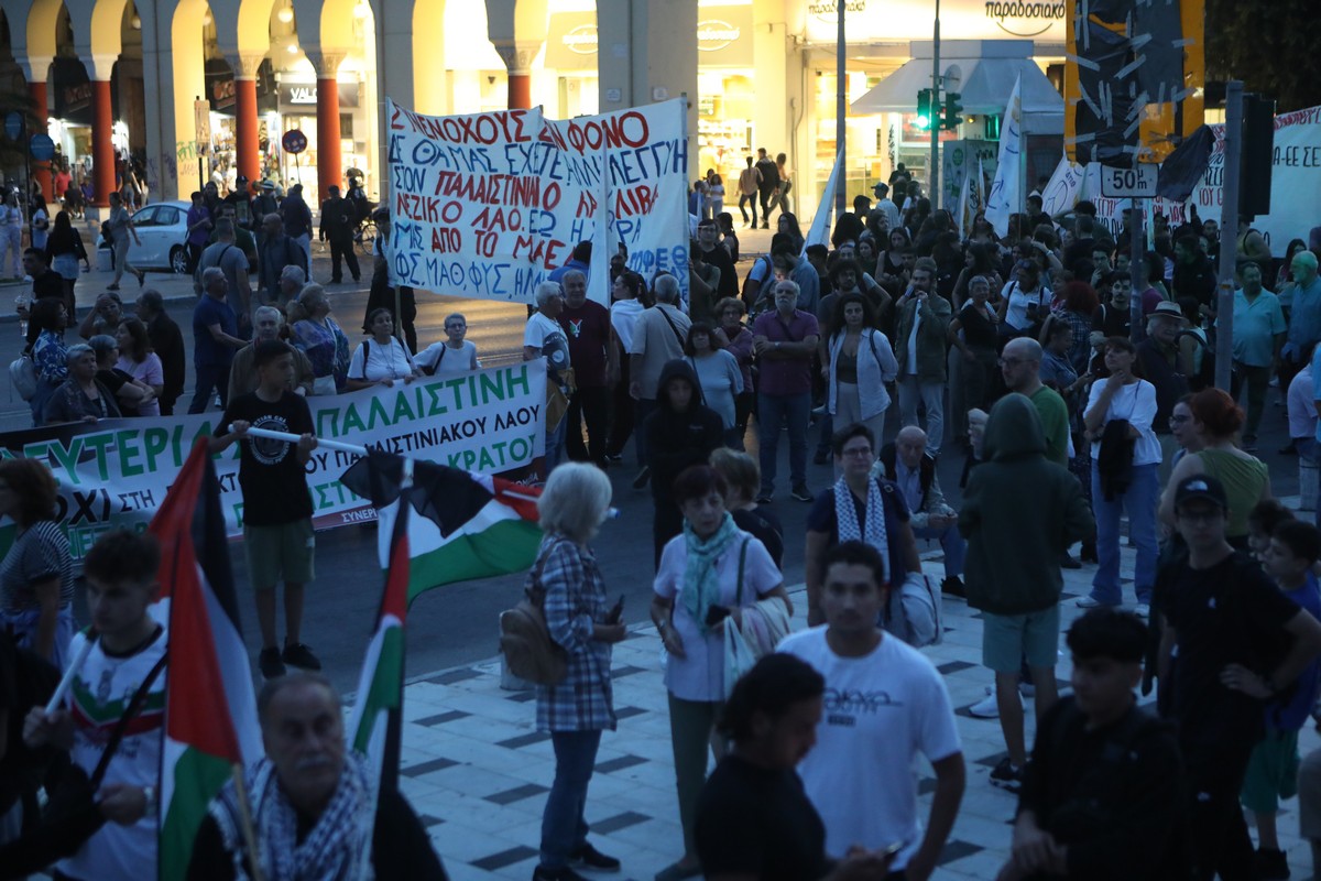 Θεσσαλονίκη: Πορεία διαμαρτυρίας για τις εξελίξεις στη Μέση Ανατολή (ΦΩΤΟ+VIDEO)