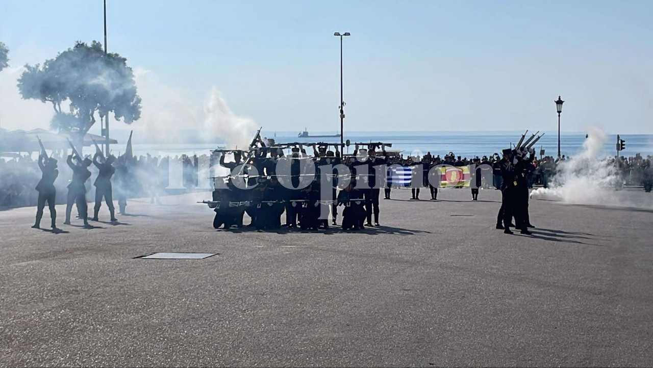 Εντυπωσίασαν το κοινό οι σπουδαστές ΣΣΑΣ στην Πλατεία Αριστοτέλους (ΦΩΤΟ-VIDEO)