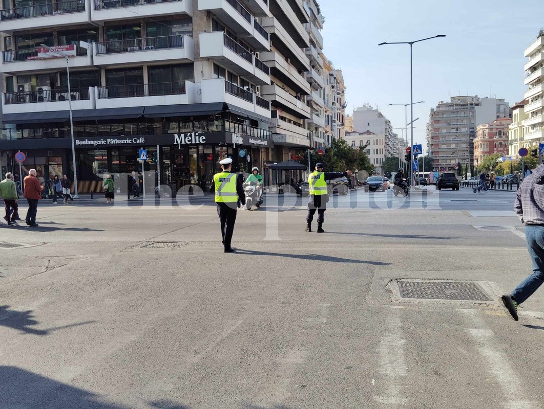 Πέντε προσαγωγές στα Διαβατά για επικίνδυνη οδήγηση