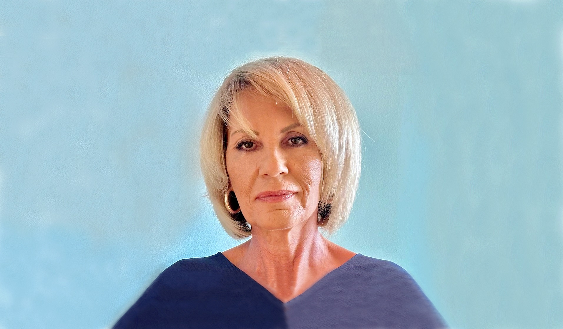 Η Άννα Κανδύλη και επισήμως στον ΣΚΑΙ (VIDEO)