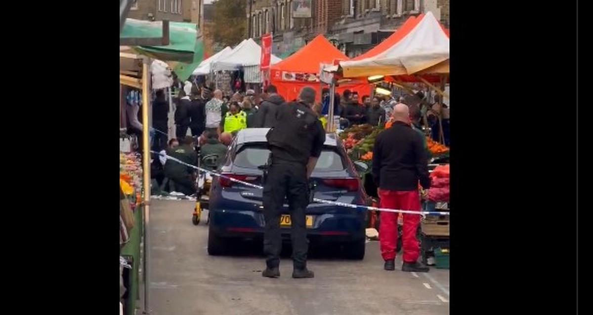 Επίθεση με μαχαίρι στο Λονδίνο: Ένας νεκρός και δύο τραυματίες (VIDEO)